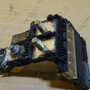 2003 Nissan 350z 3.5 V6 MANUAL BATTERY POWER MAIN FUSES