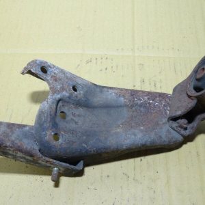 DAIHATSU CHARADE GTti  CB80  lower gearbox engine mount