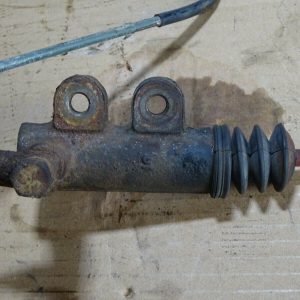 Mitsubishi evo  4 5 6 7 5 speed transmission clutch slave cylinder
