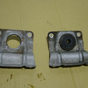 SUBARU IMPREZA WRX STI V9 HAWKEYE 2.0   WATER RADIATOR LOWER SUPPORT     GDB GDA