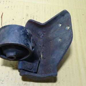 DAIHATSU CHARADE GTti  CB80   top engine mount