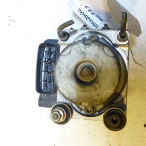 Mitsubishi evo 7  abs pump evo2 1418 1 mb5  mr527695