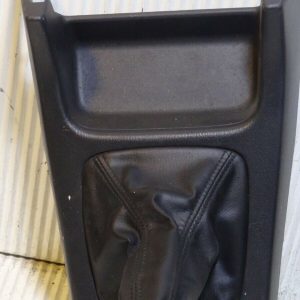 SUBARU IMPREZA WRX STI GDA 2001 BUGEYE GEAR GAITER SURROUND TRIM PANEL GATOR