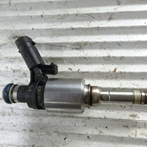 Audi TT  8J 2011 2.0 TFSi MK2 FUEL INJECTOR X1   CES CESA 06H906036G C