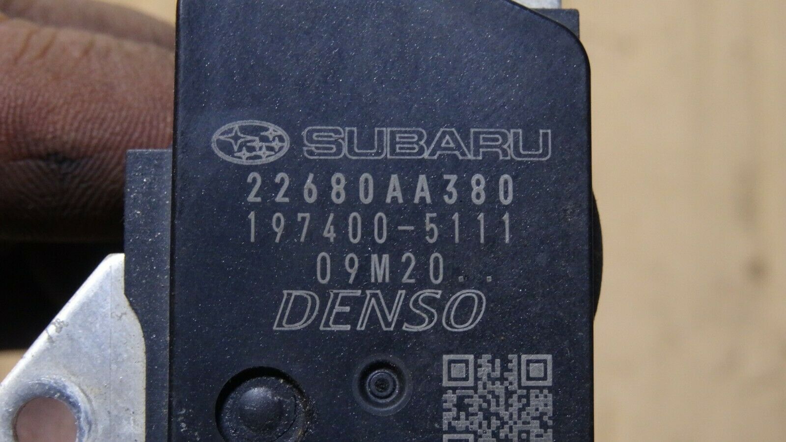 SUBARU IMPREZA WRX STI GVF 2011 2.5 air flow meter maf mass 22680aa380 - Image 4