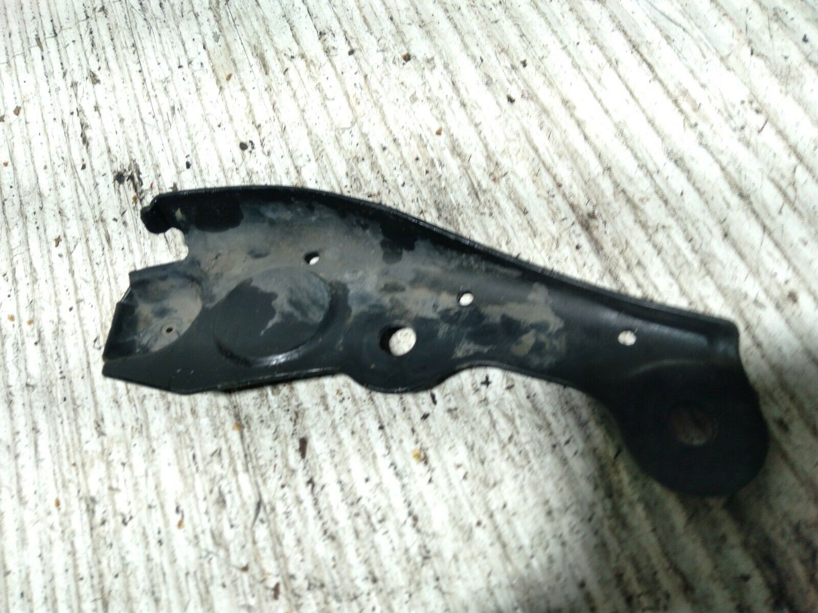 SUBARU IMPREZA WRX STI U C FRAME BOLT COVER PLASTIC TRIM LEFT PASSENGER SIDE - Image 3
