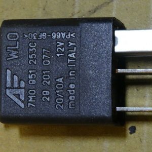 Audi tt 2.0  fsi 2009 electric relay 7m0951253c