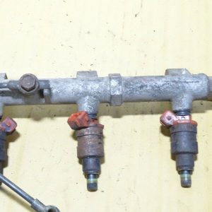 DAIHATSU CHARADE GTti  CB80  injectors + fuel rail
