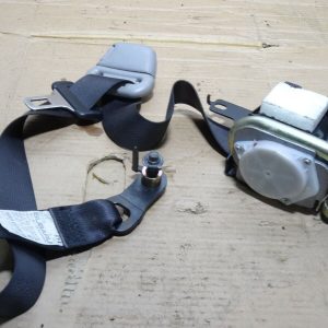 SUBARU IMPREZA WRX  STI BLOBEYE  FRONT SEAT BELT DRIVER RIGHT  GDA GDB NEWAGE