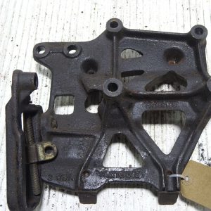 MITSUBISHI GTO  3000 GT TWIN TURBO  AUX MOUNTING BRACKET MR148149