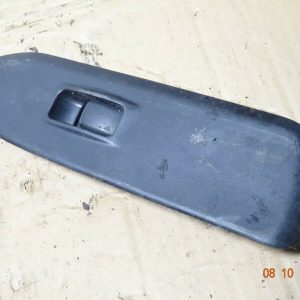 Mitsubishi evo 7  electric window switch  CT9A  passenger front mr627150 x