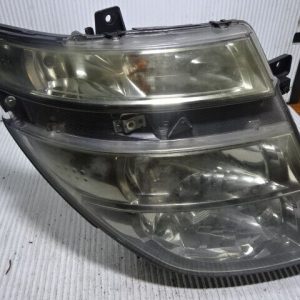 Nissan elgrand ne51  Headlight RIGHT DRIVER SIDE  LAMP  HEAD LIGHT hid Xenon 11