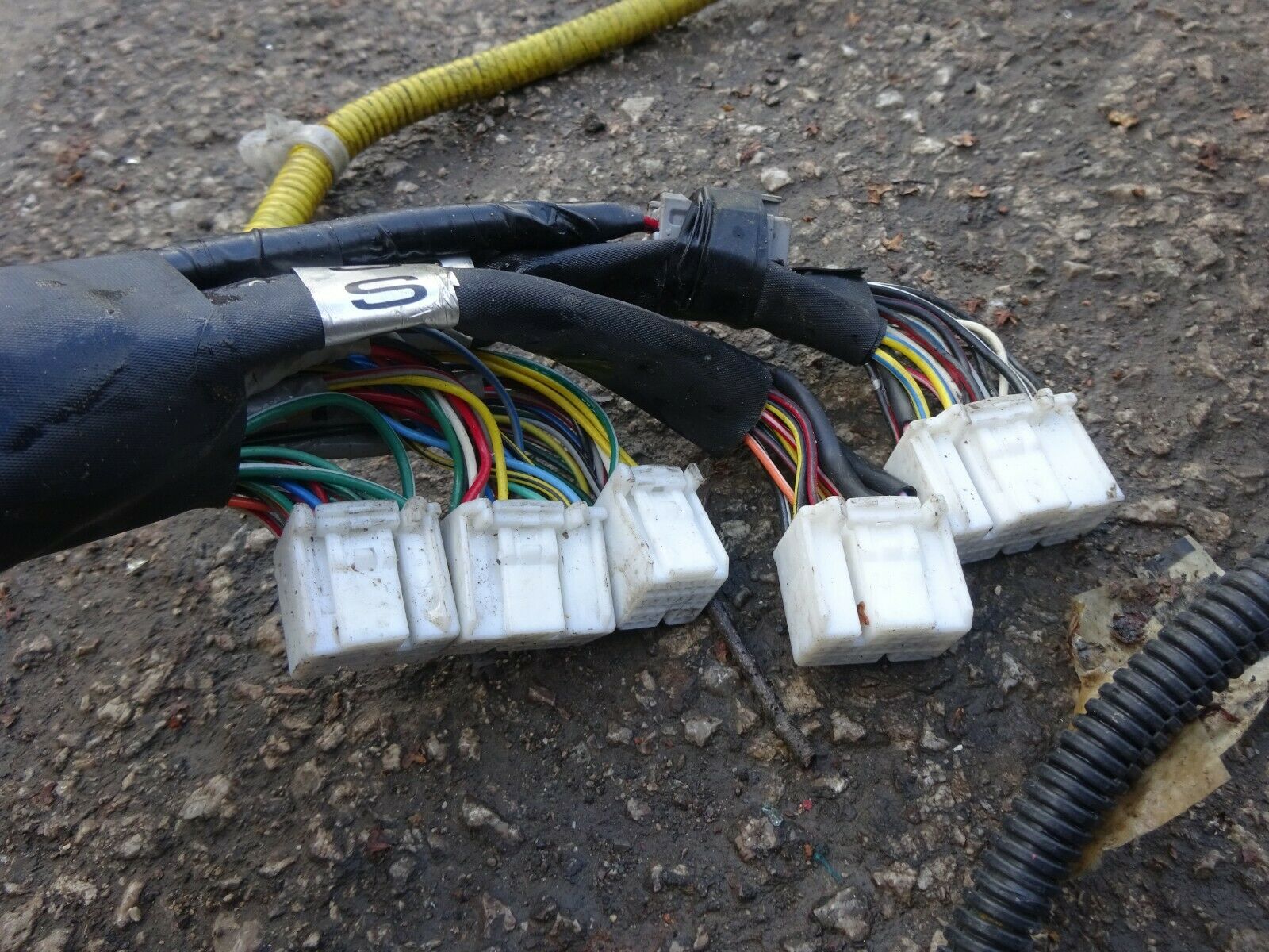 SUBARU IMPREZA WRX NEWAGE ENGINE BAY + BEHIND DASH WIRING LOOM HARNESS AVC JDM - Image 3