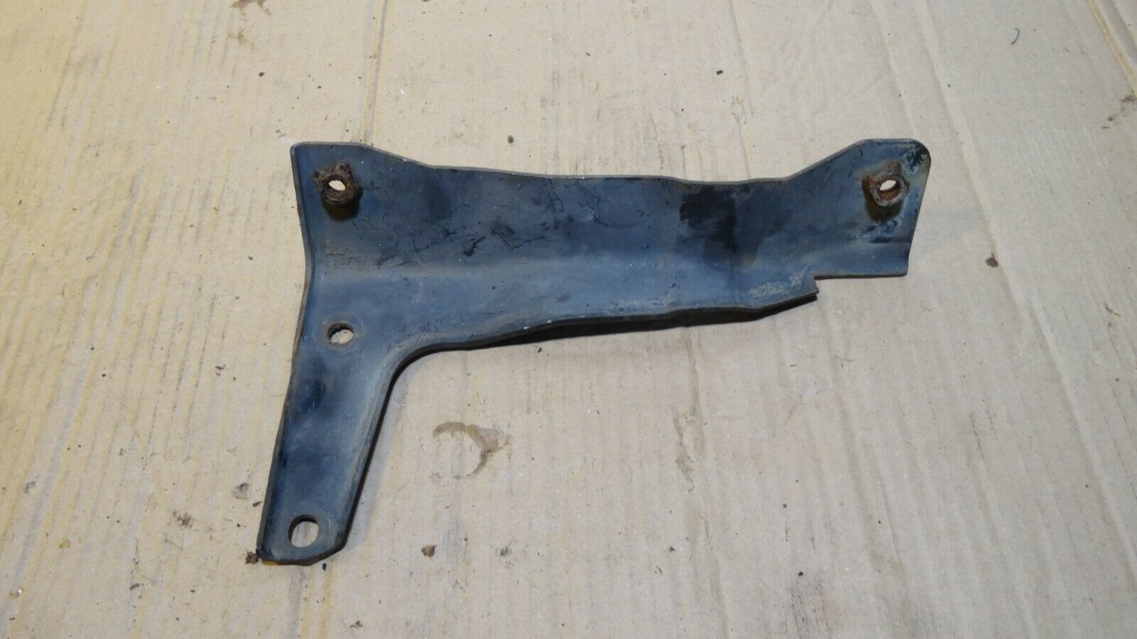MITSUBISHI EVO 7 8 ENGINE OIL COOLER SUPPORT BRACKET MOUNT CT9A B