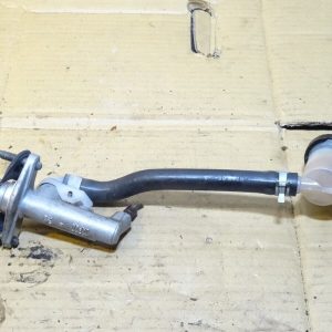 Nissan 350z clutch master cylinder   z33 2003
