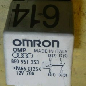 Audi tt 2.0  fsi 2009 electric relay    8e0951253 8E0951253: Control Unit