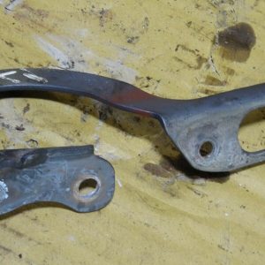 DAIHATSU CHARADE GTti bonnet hinge x 1  cb80