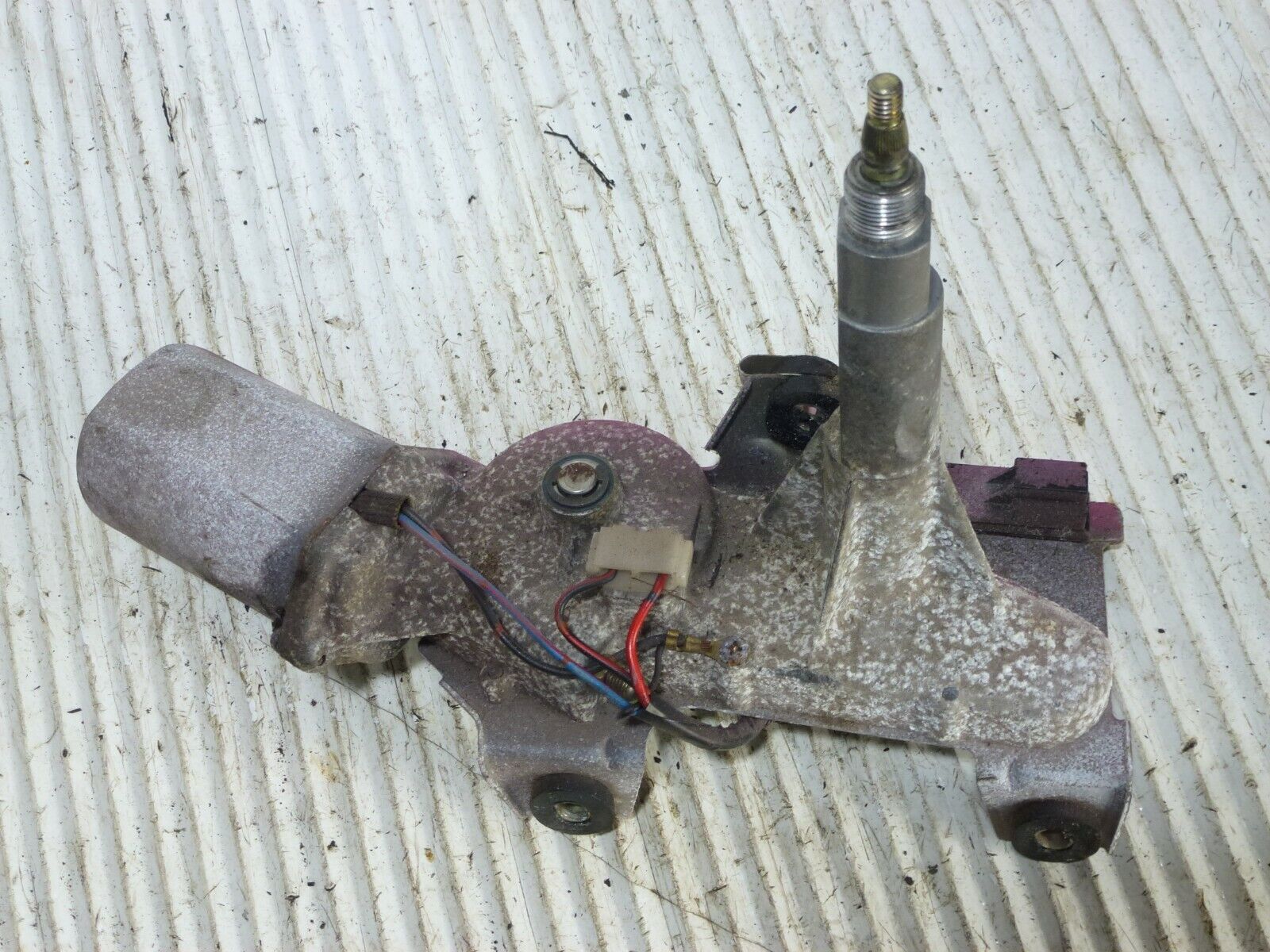 MITSUBISHI EVO 4 5 6 REAR WIPER MOTOR UNTESTED SPARES REPAIRS - Image 4