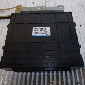 Mitsubishi Evo8 ENGINE ECU COMPUTER MN132750