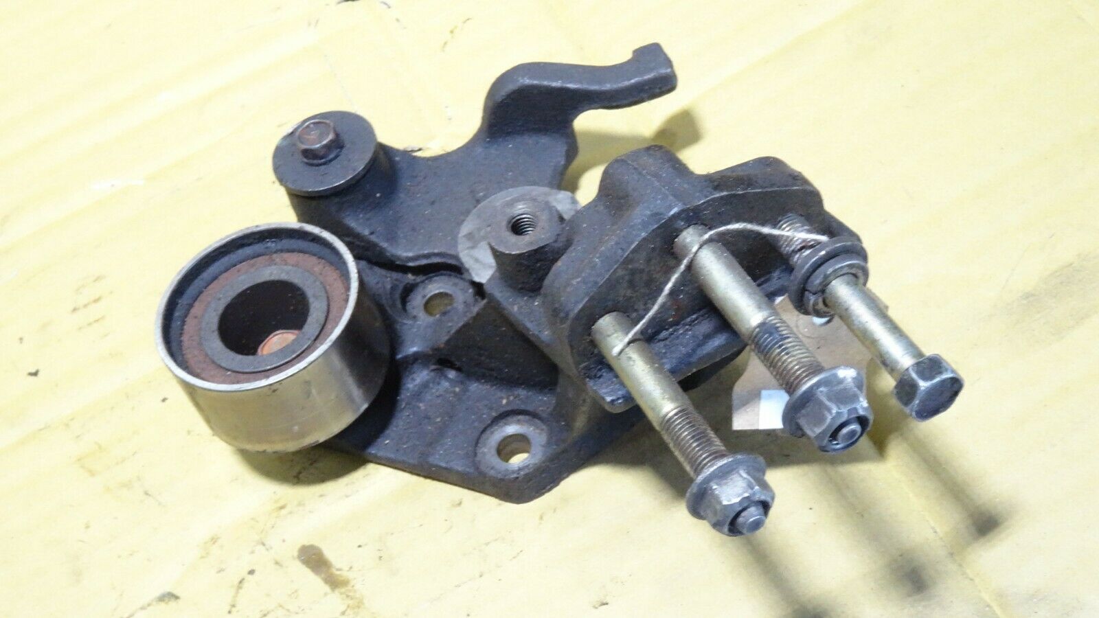 Mitsubishi evo 4 5 6 7 driver inner engine mount support ct9a - Image 3
