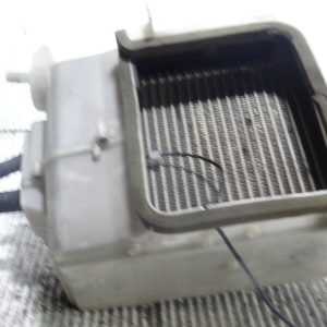 NISSAN SKYLINE R33 GTR AIRCON RADIATOR IN CAR  2727026UO2
