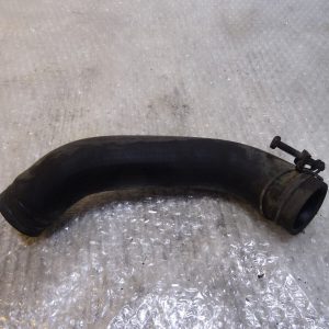 SUBARU IMPREZA WRX GDB STi JDM 2004 LOWER RADIATOR RUBBER PIPE